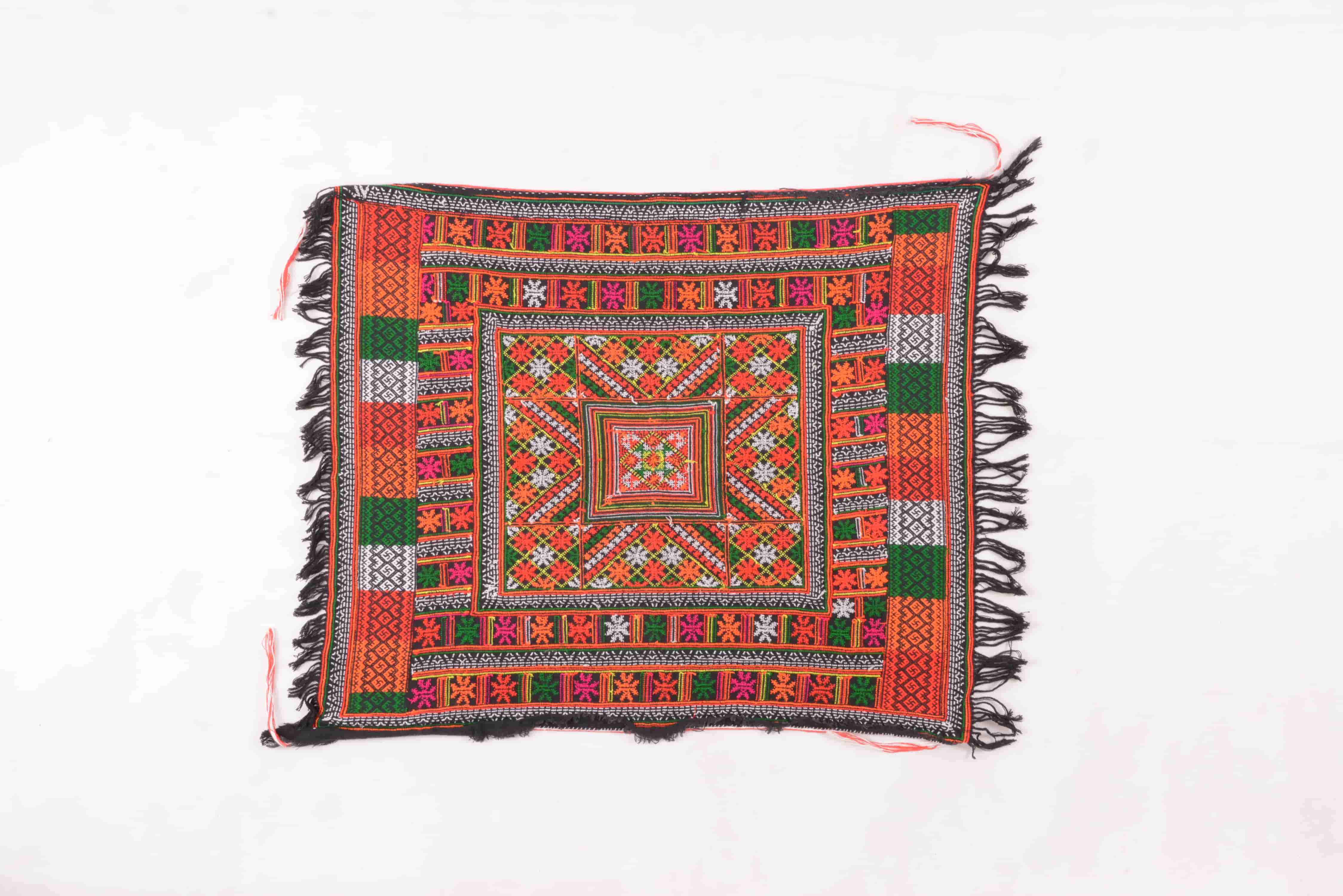 YB02156-F-01.jpg