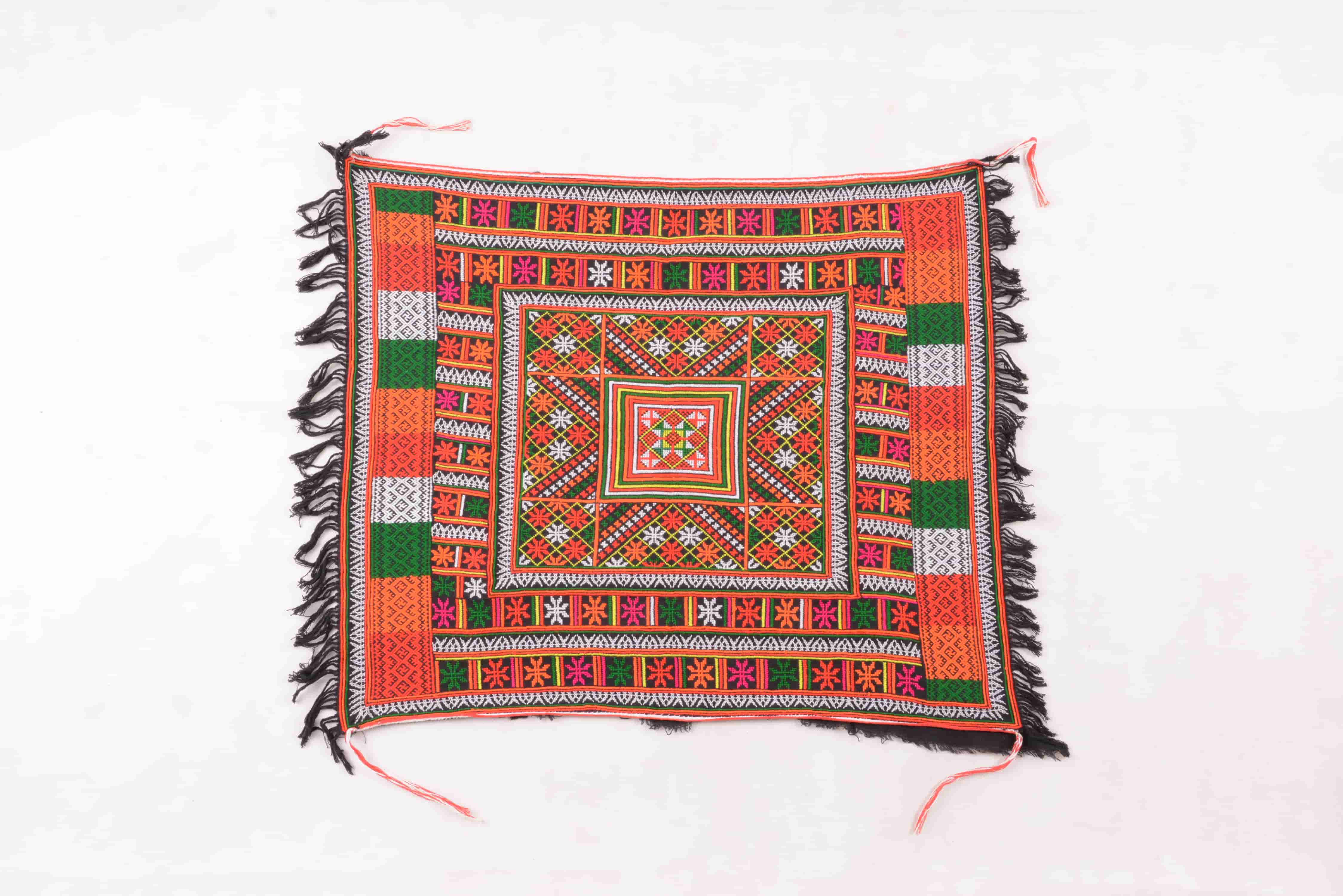 YB02156-A-01.jpg